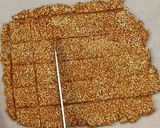 எள் சிக்கி (Ellu chikki recipe in tamil) ரெசிபி ஸ்டேப் 4 புகைப்படம்