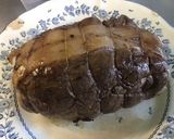 Une image de l'étape 9 de Rôti de cerf mariné, lard et carottes.