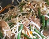 Foto langkah ke 4 dari resep Ca Toge Tahu dan Kacang Panjang Pedas.