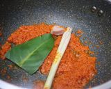 Foto langkah ke 4 dari resep Gulai tahu telur simple.
