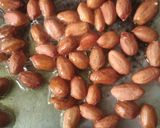 A picture of step 2 of Crunchy chatpata makhana.