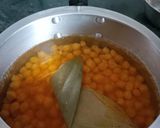 छोले भटूरे (Chhole bhature recipe in Hindi) रेसिपी चरण 2 फोटो