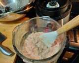 Foto langkah ke 2 dari resep Patty Daging cincang sawi putih. Mpasi friendly. Frozen food.