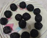 કાળા તલ ના લાડુ (Black Til Ladoo Recipe In Gujarati) રેસીપી સ્ટેપ3ફોટો