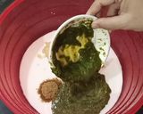A picture of step 2 of Green Masala Chicken Curry.