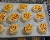 Sajtos & pizzás sajtos csiga recept fázis 6 fotója