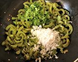 A picture of step 4 of Snake Gourd Poriyal.
