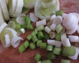 Foto del paso 1 de la receta Arroz de coliflor con tomate enriquecido con Agua de Mar