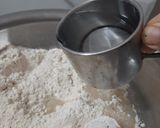 A picture of step 3 of Cheesy pizza sauce paratha.