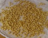 Foto del passaggio 1 della ricetta Struffoli di Natale mondragonesi