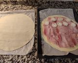 Foto del paso 4 de la receta: Empanada de hojaldre de queso con jamón York 😋😋