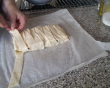 Foto del paso 10 de la receta: Hojaldre relleno de lomo, champiñones y queso de cabra