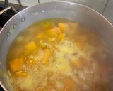 Foto del paso 2 de la receta: Sopa Crema de Zapallo