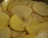 Foto langkah ke 1 dari resep Potato Gratin.