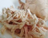Hình bước làm 2 của món Bắp xào trứng thịt gà
