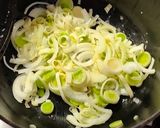 Foto del paso 1 de la receta: Vichyssoise con Pera