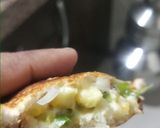 ચીઝ ચીલી સેન્ડવિચ(CHIZZ CHILLI SANDWICH RECIPE IN GUJARATI) રેસીપી સ્ટેપ2ફોટો