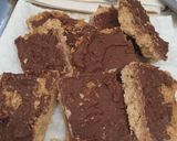 A picture of step 1 of Tahini low sugar or sugar free fudge bars.
