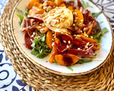 Foto del paso 3 de la receta: Ensalada de melocotón a la plancha, jamón ibérico y queso de cabra