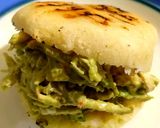 Foto del paso 8 de la receta: Arepas de pollo y palta