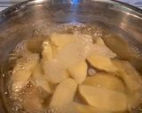 Foto langkah ke 3 dari resep Potato Wedges.