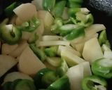 A picture of step 1 of Dry spices patato capcicum.