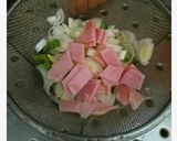A picture of step 1 of Cha-han.
