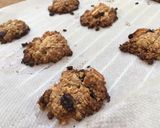 A picture of step 3 of Crunchy cookies with cashew nuts and cranberries 🍪.
