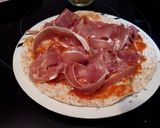 Foto del paso 3 de la receta: Tortipizza sencilla jamón serrano