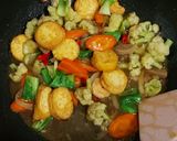 Foto langkah ke 5 dari resep Sapo Tofu Udang.