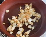Foto del paso 3 de la receta: Tortilla de huevo con cebolla blanca