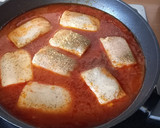 Foto del paso 5 de la receta: 176. Lomos de merluza con tomate