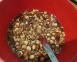 Foto del paso 1 de la receta: Budín Galés con chips de chocolate y frutos secos