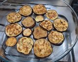 Foto del paso 3 de la receta: Pastel de berenjenas con salsa de repollo al pesto