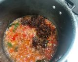A picture of step 1 of Chicpeas masala curry.