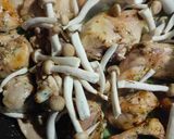 Foto del paso 3 de la receta: Arroz con pollo, conejo y setas