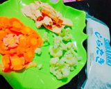 Foto langkah ke 4 dari resep Shrimp Meatballs Soup #Ketopad_CP_anekasoup.