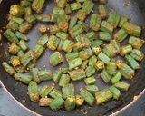 भिड़ी मसाला (Bhindi masala recipe in hindi) रेसिपी चरण 4 फोटो