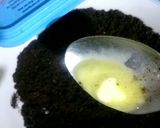 A picture of step 2 of Oreo Delight.