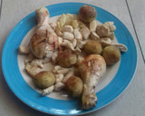 Foto del paso 1 de la receta: Pollo con tomate y pimientos del piquillo