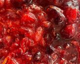 A picture of step 3 of Classic Cranberry Sauce 🫙.