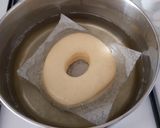 Foto del paso 1 de la receta: Donuts clásicos rellenos de crema y cobertura de chocolate