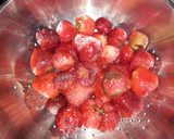 Foto del paso 1 de la receta: Genovés de Fresas