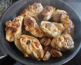 Foto del paso 3 de la receta Pollo al ajillo con setas y toque de vinagre de manzana