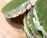 Foto del paso 5 de la receta: Tortitas de arroz con chocolate de Matcha