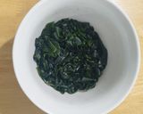 Foto langkah ke 2 dari resep Bekal Maksi: Salad Wakame & Tahu.