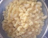 Foto langkah ke 1 dari resep Makaroni Keju Panggang.