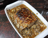 Foto del paso 3 de la receta: Cinta de lomo con champiñones al horno y papas fritas