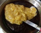 A picture of step 3 of Banana brownie cake.