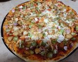 A picture of step 1 of Chicken Tikka pizza.